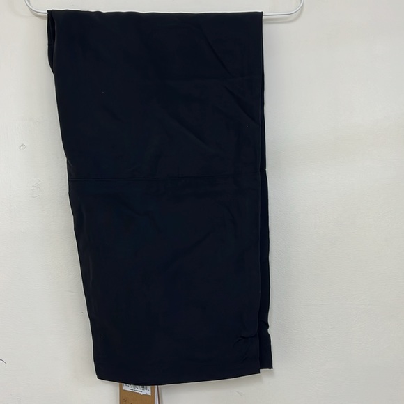 The North Face Women Easy Pant Size M Black NWT - Picture 3 of 8